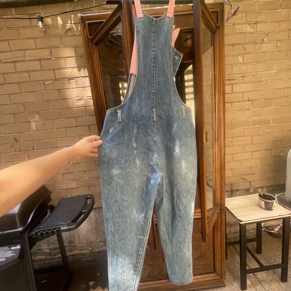Vintage SUPER CUTR overall w/ ribbon details - Picture 5 of 7